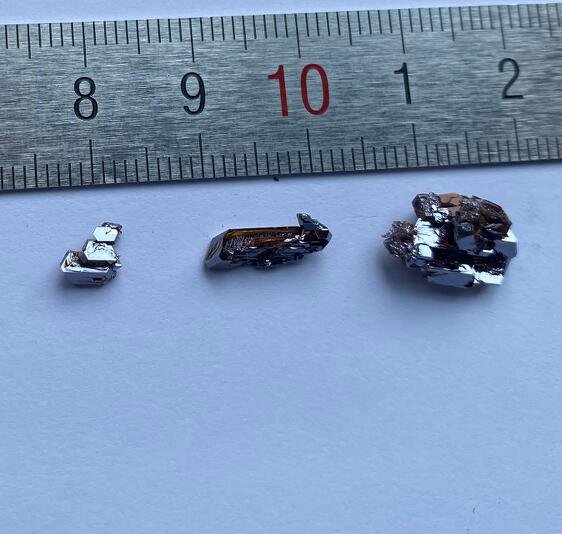 SnPS3 Crystals